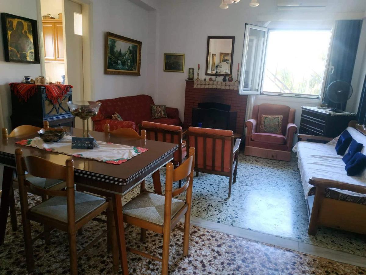 Vacation House Dionysia Villa Aigio Exterior photo