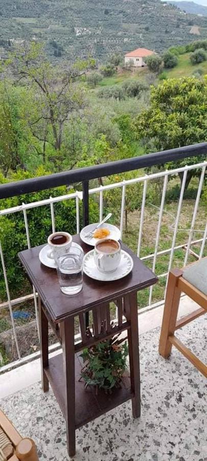 Vacation House Dionysia Villa Aigio Exterior photo